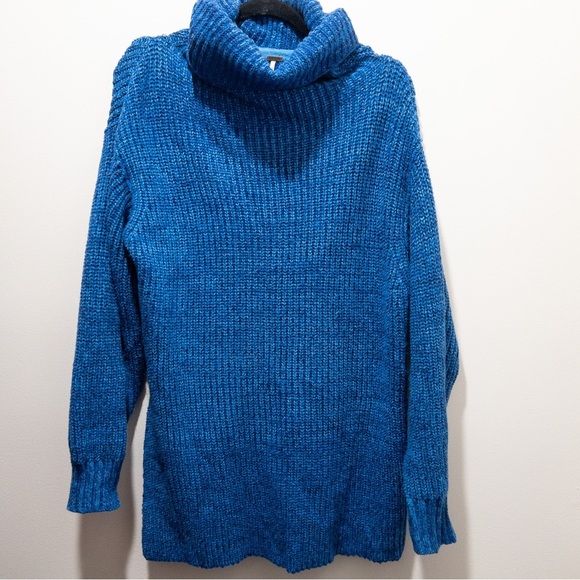 Free People Eleven Turtleneck Tunic Knit Sweater - Picture 3 of 8